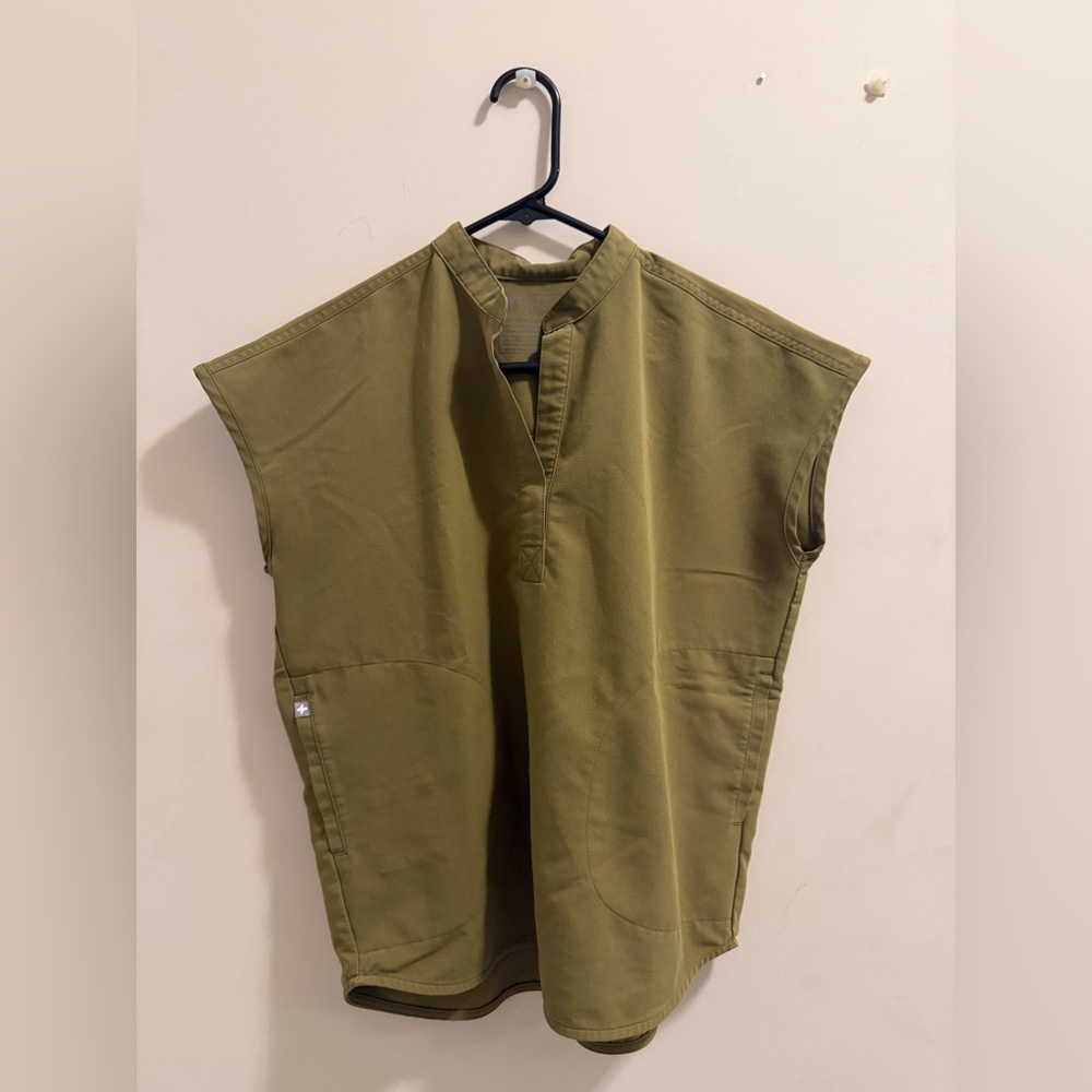 FIGS SCRUB SET IN OLIVE GREEN 🫒